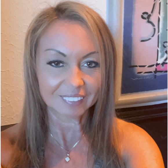 Meet your Posher, Mailee - Picture 6 of 6